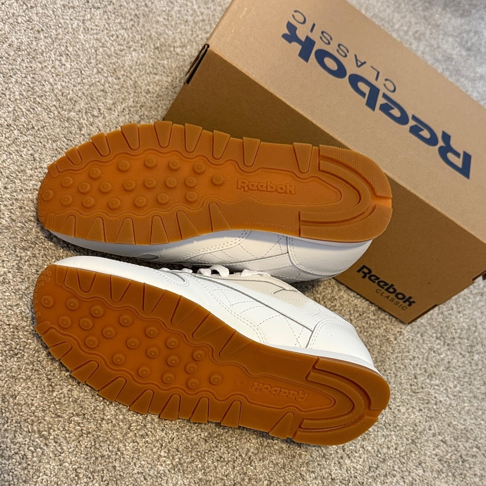 Reebok Kids Classic Running Shoe - Picture 5 of 7